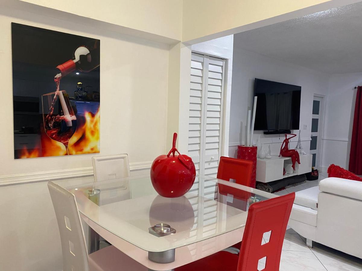 Ferienwohnung Beautiful House 7 Min From Miami Airport W Free Parking Exterior foto