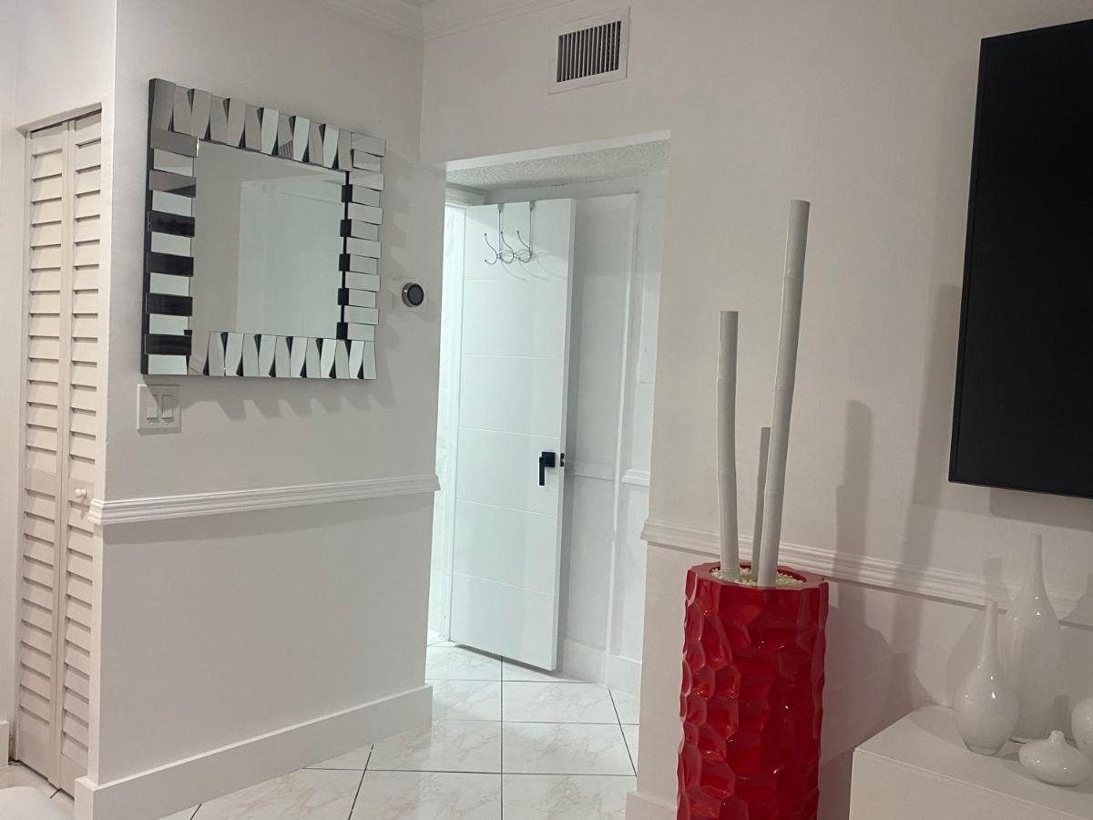 Ferienwohnung Beautiful House 7 Min From Miami Airport W Free Parking Exterior foto