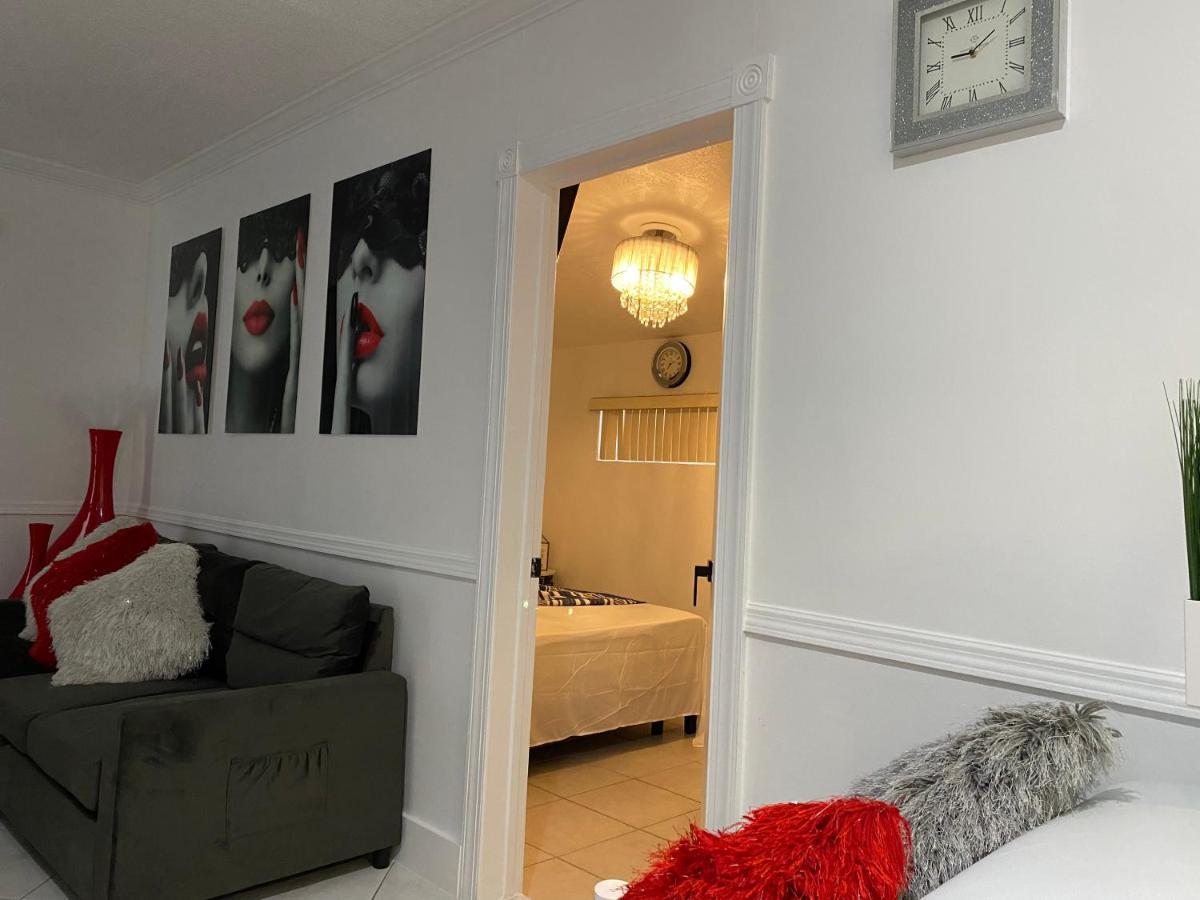 Ferienwohnung Beautiful House 7 Min From Miami Airport W Free Parking Exterior foto