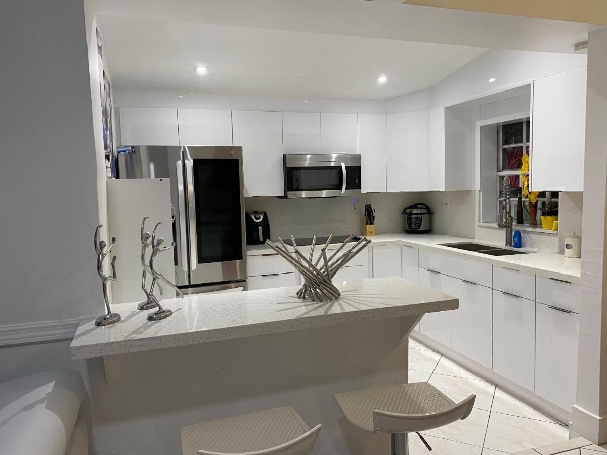 Ferienwohnung Beautiful House 7 Min From Miami Airport W Free Parking Exterior foto